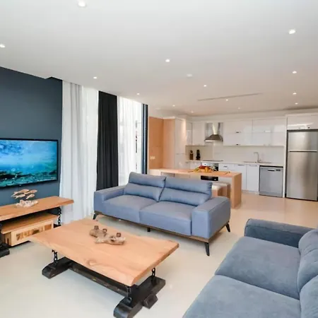 Myoss Soe Villa